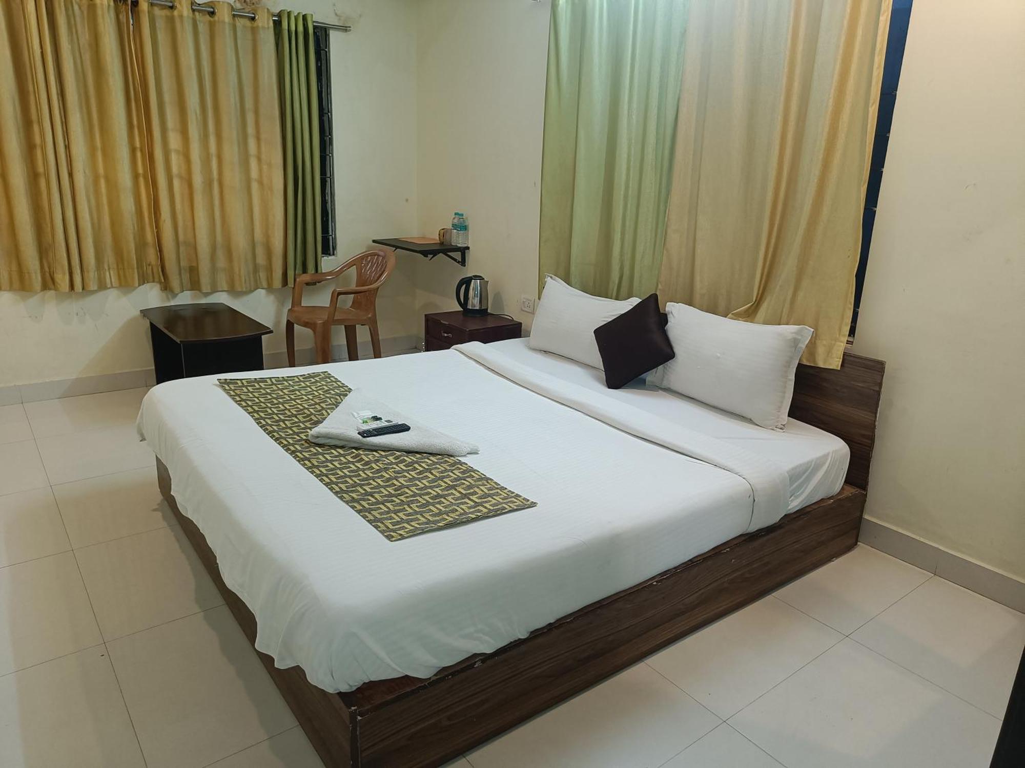 Green Tree Hotel-Near Vfs Global And Ramee Mall Chennai Extérieur photo